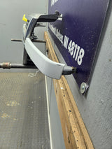 2003-2006 Chevrolet Silverado 1500 2500 3500 HD 'Cateye' Grill OEM - Chrome