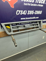 2004-2007 E-150 E-250 E-350 E-450 Econoline Van Grill