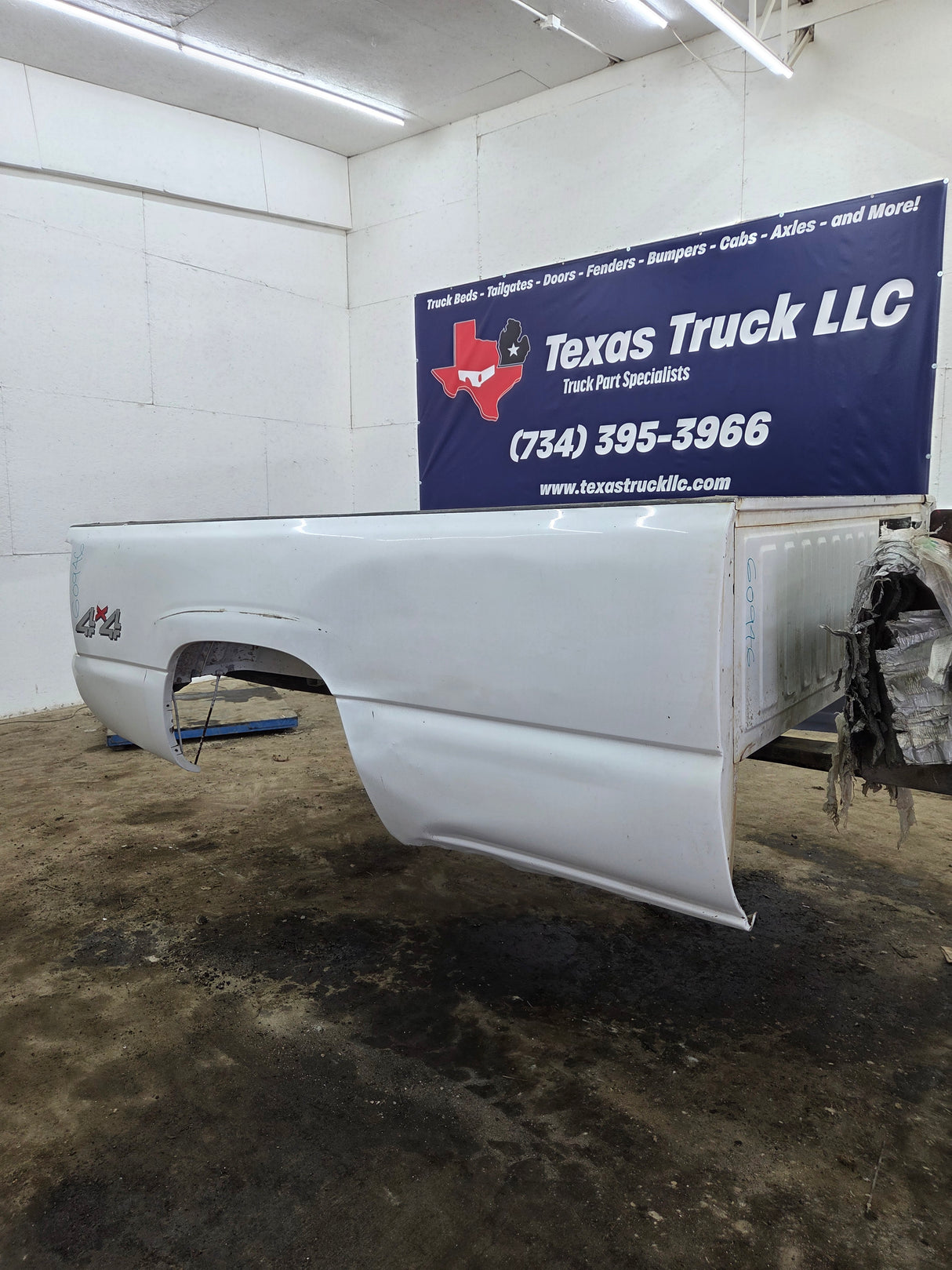 1999-2007 Chevrolet Silverado / GMC Sierra 1500 2500 3500 HD 8' Long Bed Truck Bed