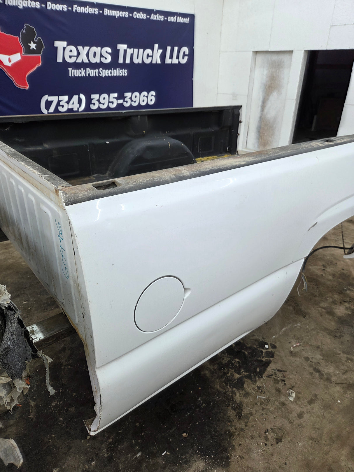 1999-2007 Chevrolet Silverado / GMC Sierra 1500 2500 3500 HD 8' Long Bed Truck Bed