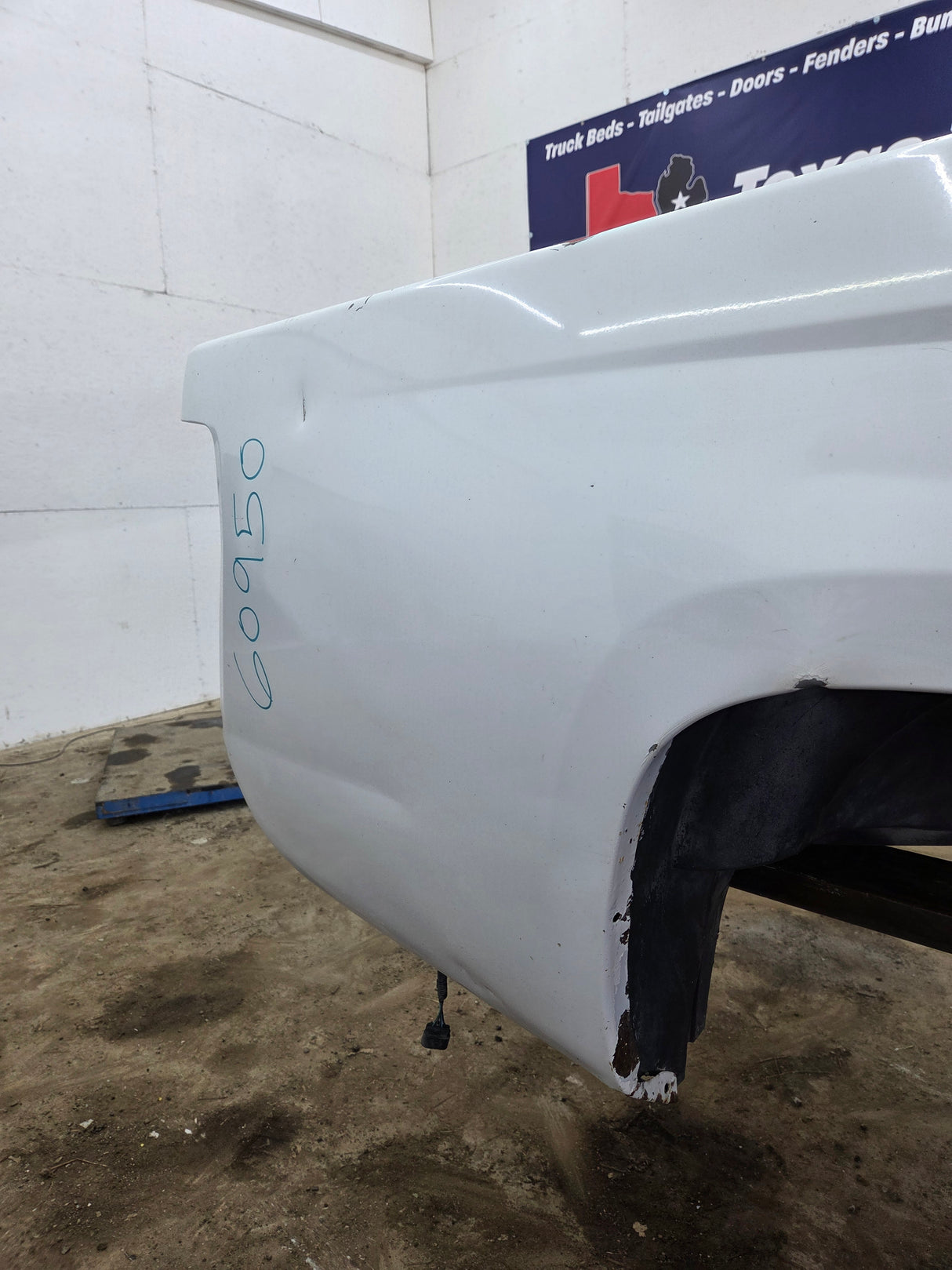 2004-2012 Chevrolet Colorado / GMC Canyon Short / Mid Size Truck Bed 73"