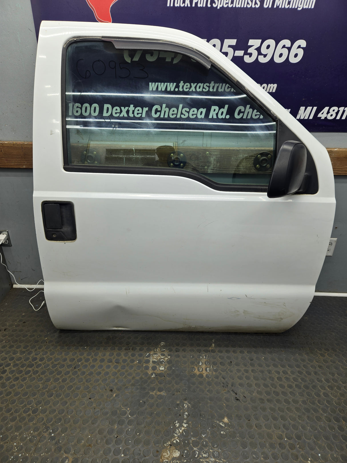 1999-2011 Ford Super Duty / Excursion Front Passenger Side RH Door F250 F350 F450 F550