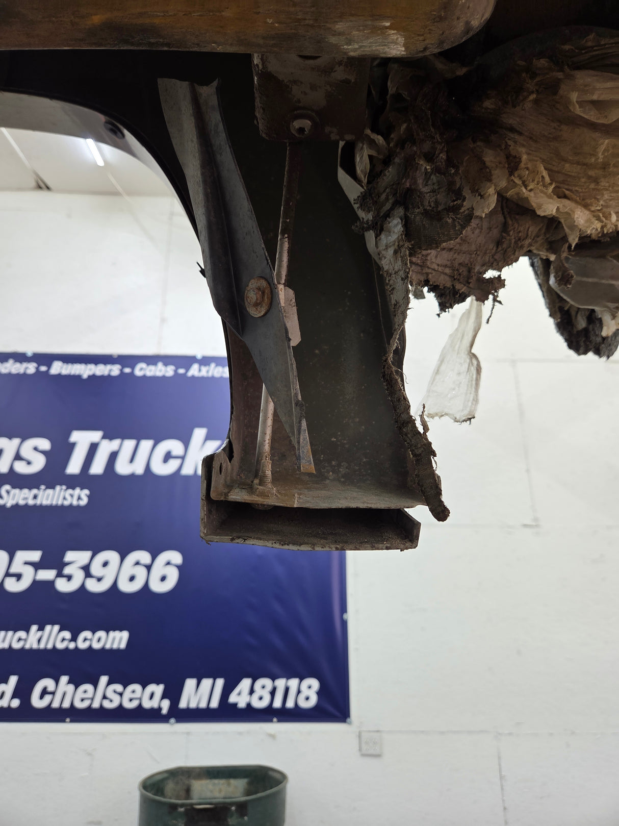 2004-2012 Chevrolet Colorado/ GMC Canyon Crew Cab Short Truck Bed