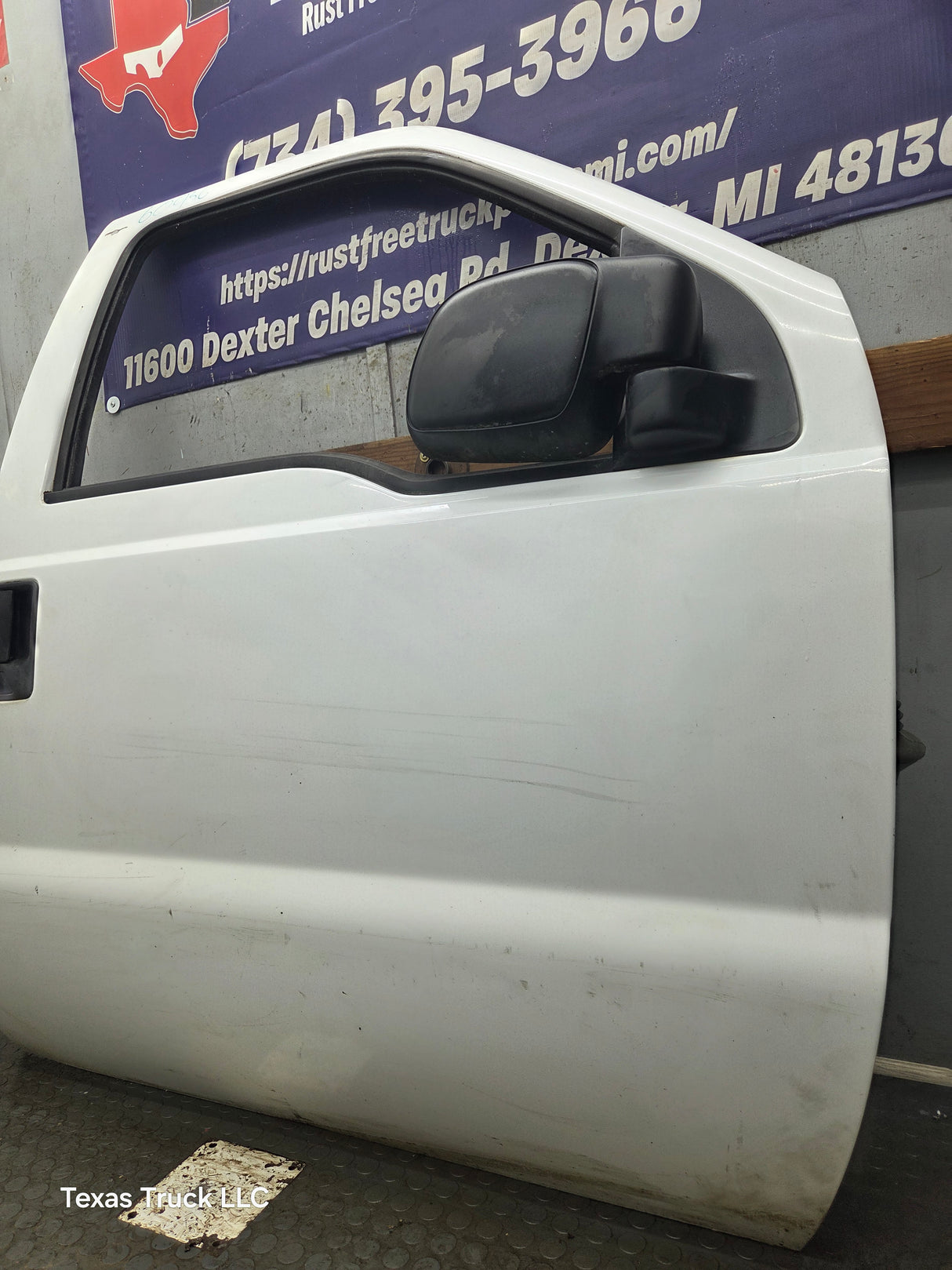 1999-2011 Ford Super Duty / Excursion Front Passenger Side RH Door F250 F350 F450 F550