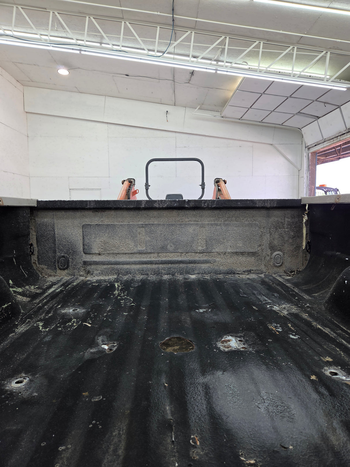1999-2010 Ford Super Duty F250 F350 6' 9" Short Truck Bed