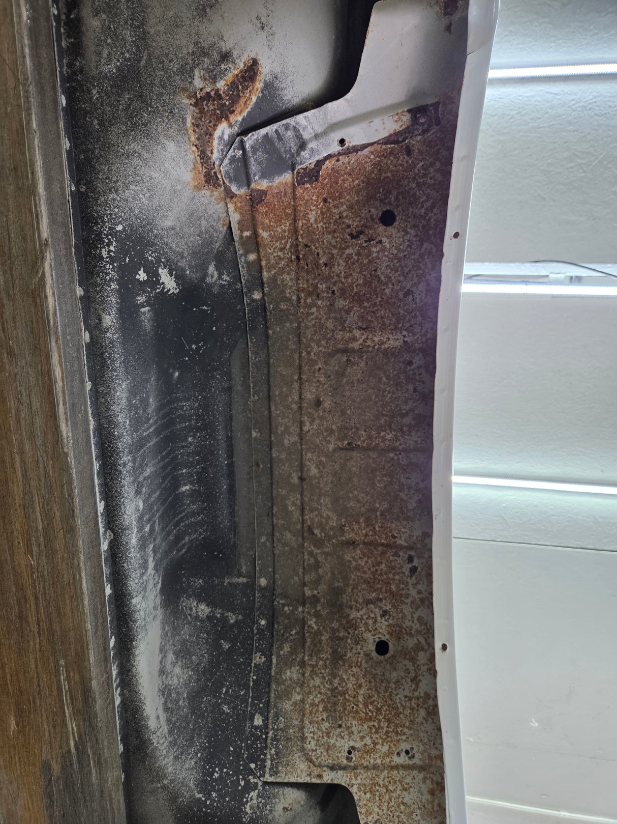 1999-2010 Ford Super Duty F250 F350 6' 9" Short Truck Bed