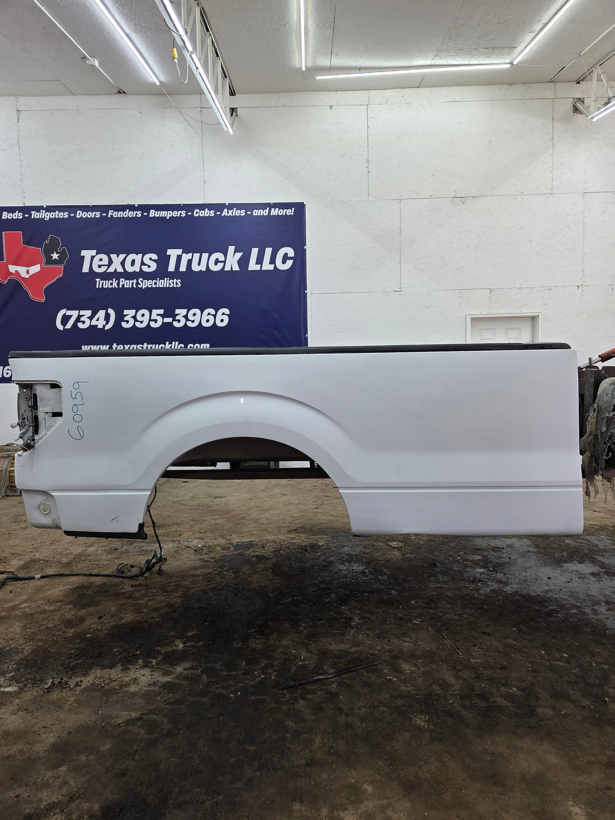 2009-2014 Ford F150 8' Long Truck Bed