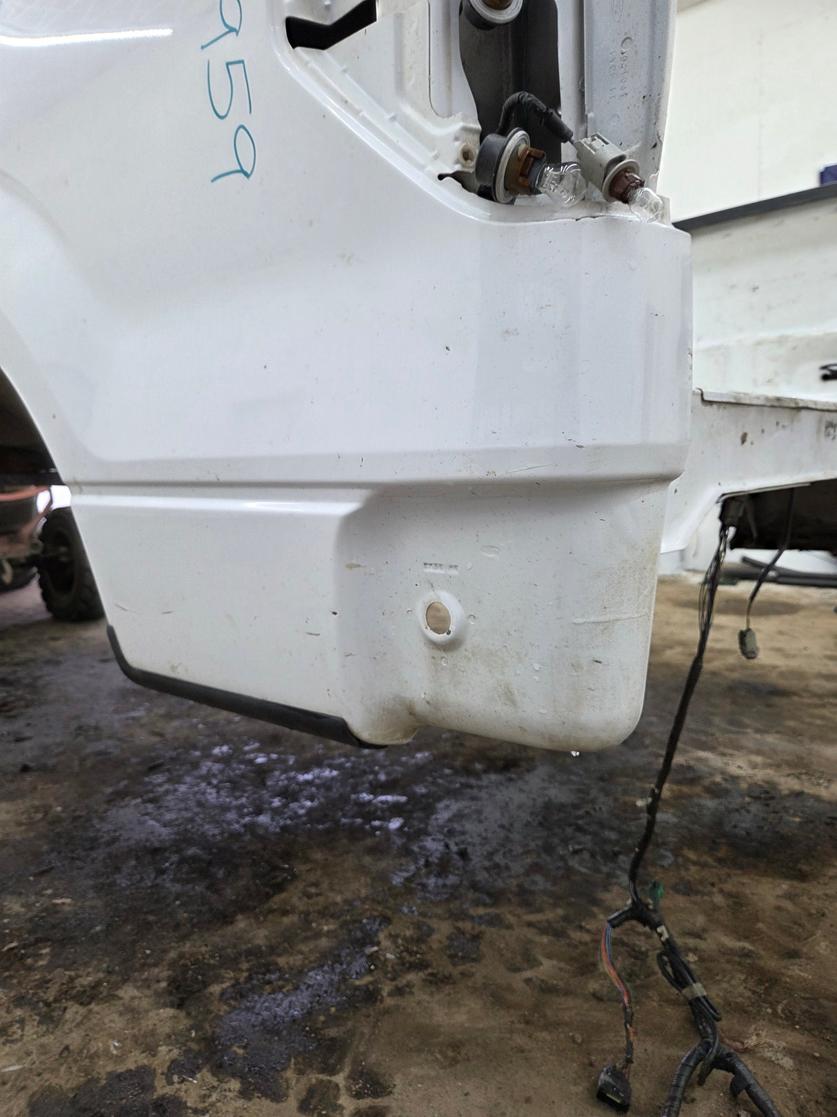 2009-2014 Ford F150 8' Long Truck Bed