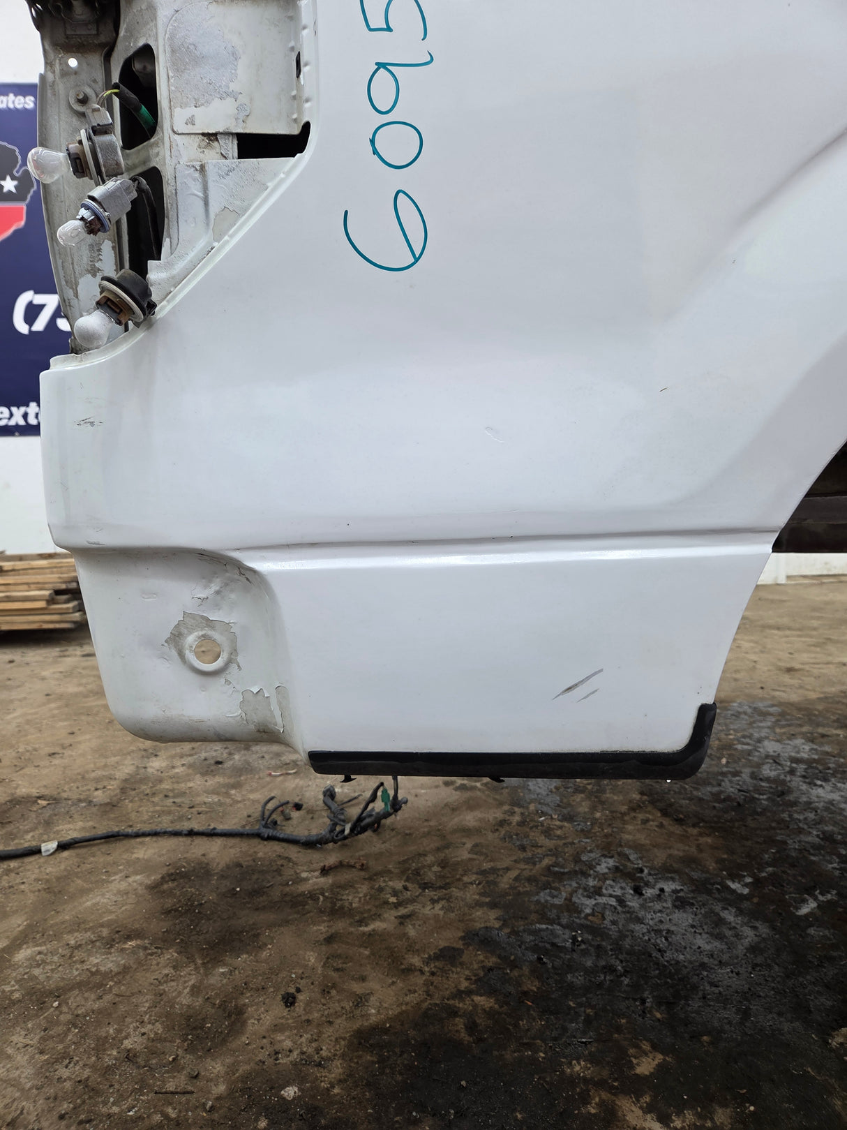 2009-2014 Ford F150 8' Long Truck Bed