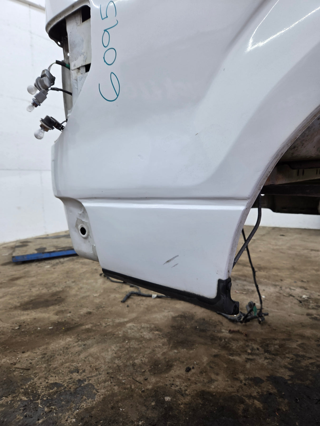 2009-2014 Ford F150 8' Long Truck Bed