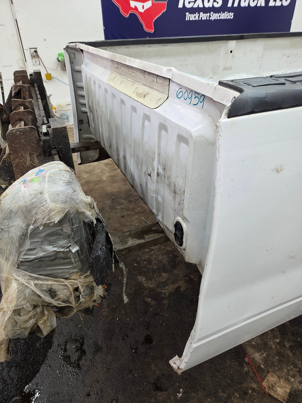 2009-2014 Ford F150 8' Long Truck Bed