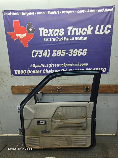 1992-1996 Dodge Dakota RH Passenger Side Front Door