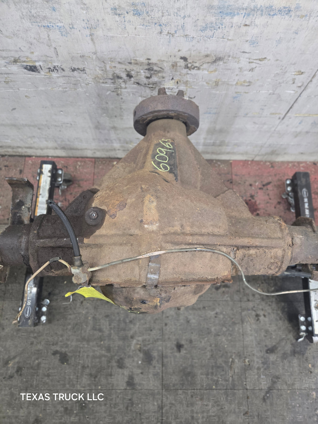 2001-2007 Chevrolet Silverado / GMC Sierra 2500 3500 HD Rear Axle 3.73 11.5" 117k miles