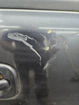 1999-2006 Chevrolet Silverado / GMC Sierra 1500 2500 3500 HD Front Passenger side Door RH