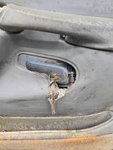 1999-2006 Chevrolet Silverado / GMC Sierra 1500 2500 3500 HD Front Passenger side Door RH