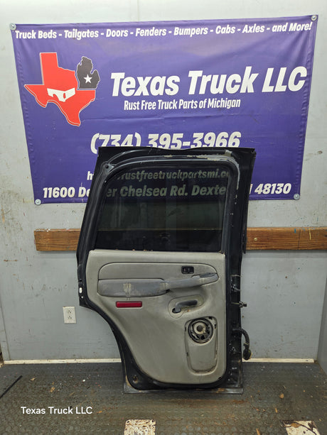 2001-2006 Chevrolet Tahoe / GMC Yukon 1500 2500HD Rear Driver Side Rear Door LH