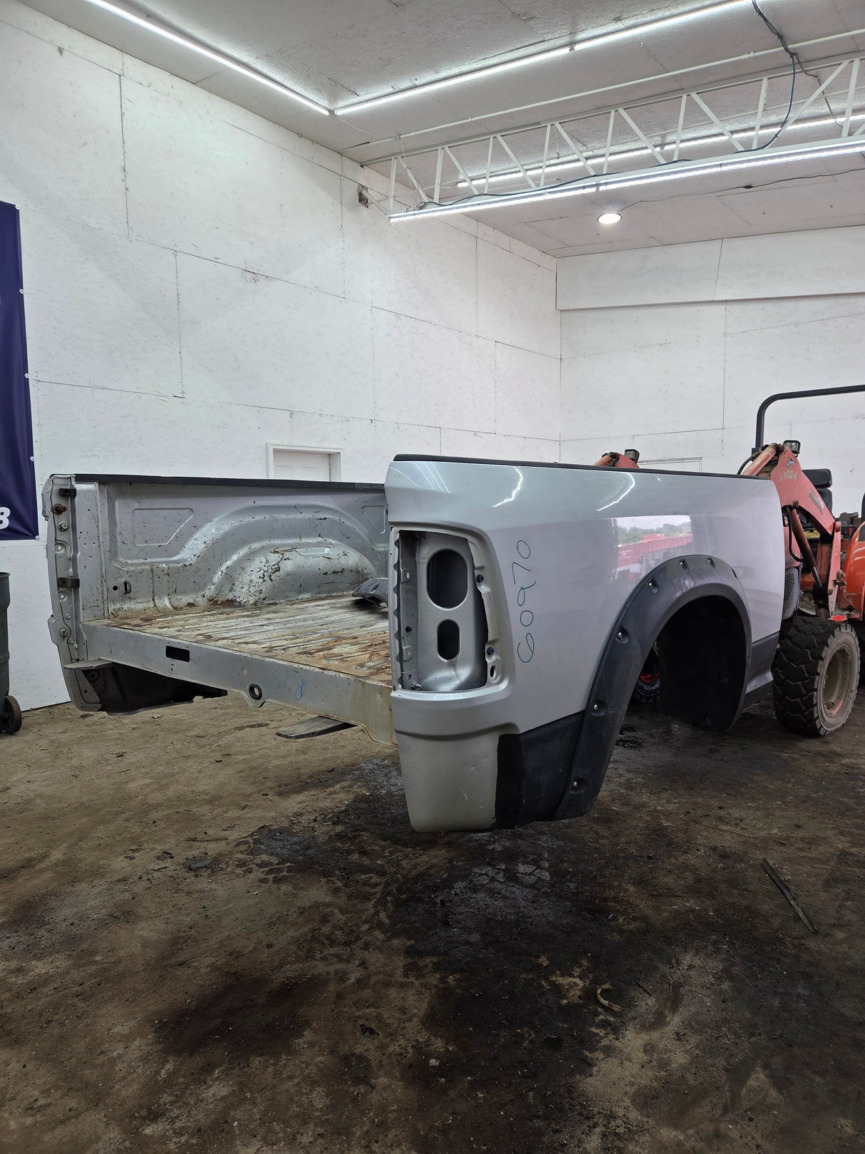2009-2018 Dodge Ram 4th Gen 1500 2500 3500 6' 4" Short Truck Bed