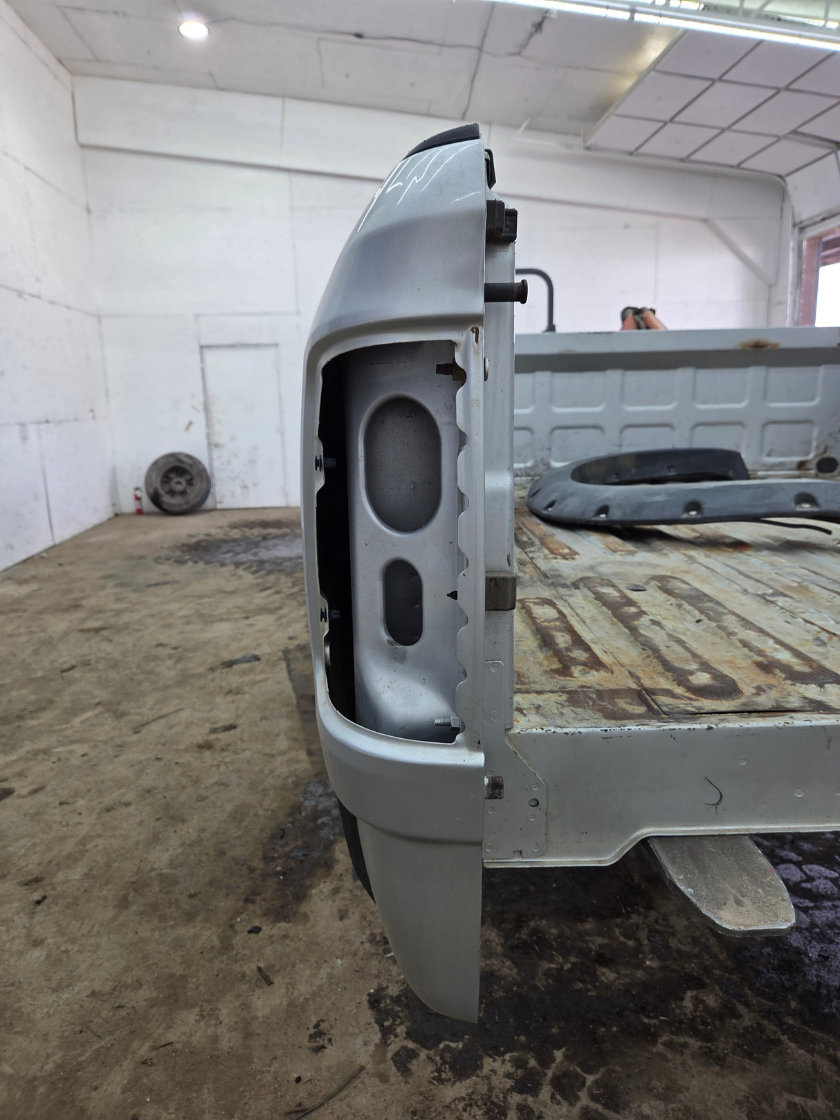 2009-2018 Dodge Ram 4th Gen 1500 2500 3500 6' 4" Short Truck Bed