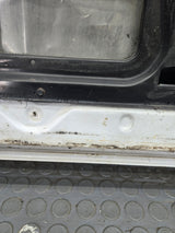 1988-2000 Chevrolet Silverado Suburban GMC Sierra LH Front Driver Side Door