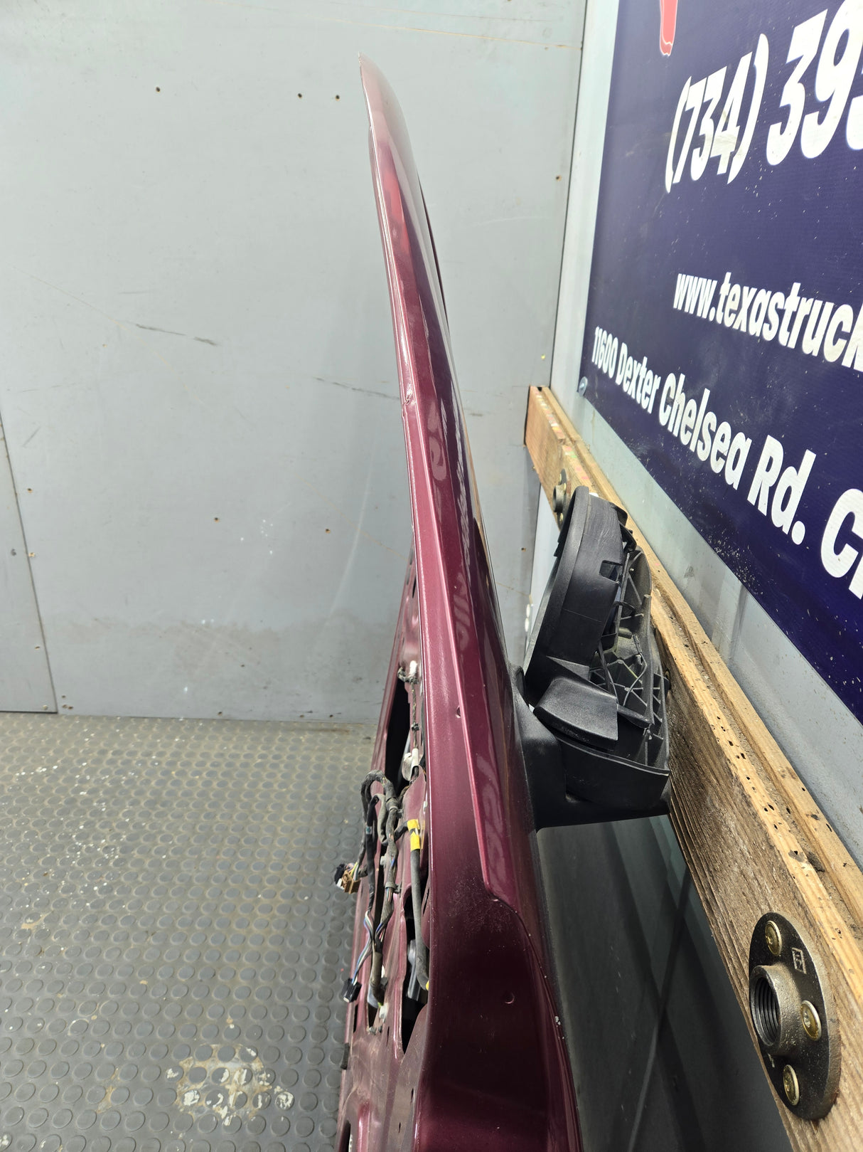 2007-2013 Chevrolet Silverado / GMC Sierra 1500 2500 3500 HD LH Front Driver Side Door