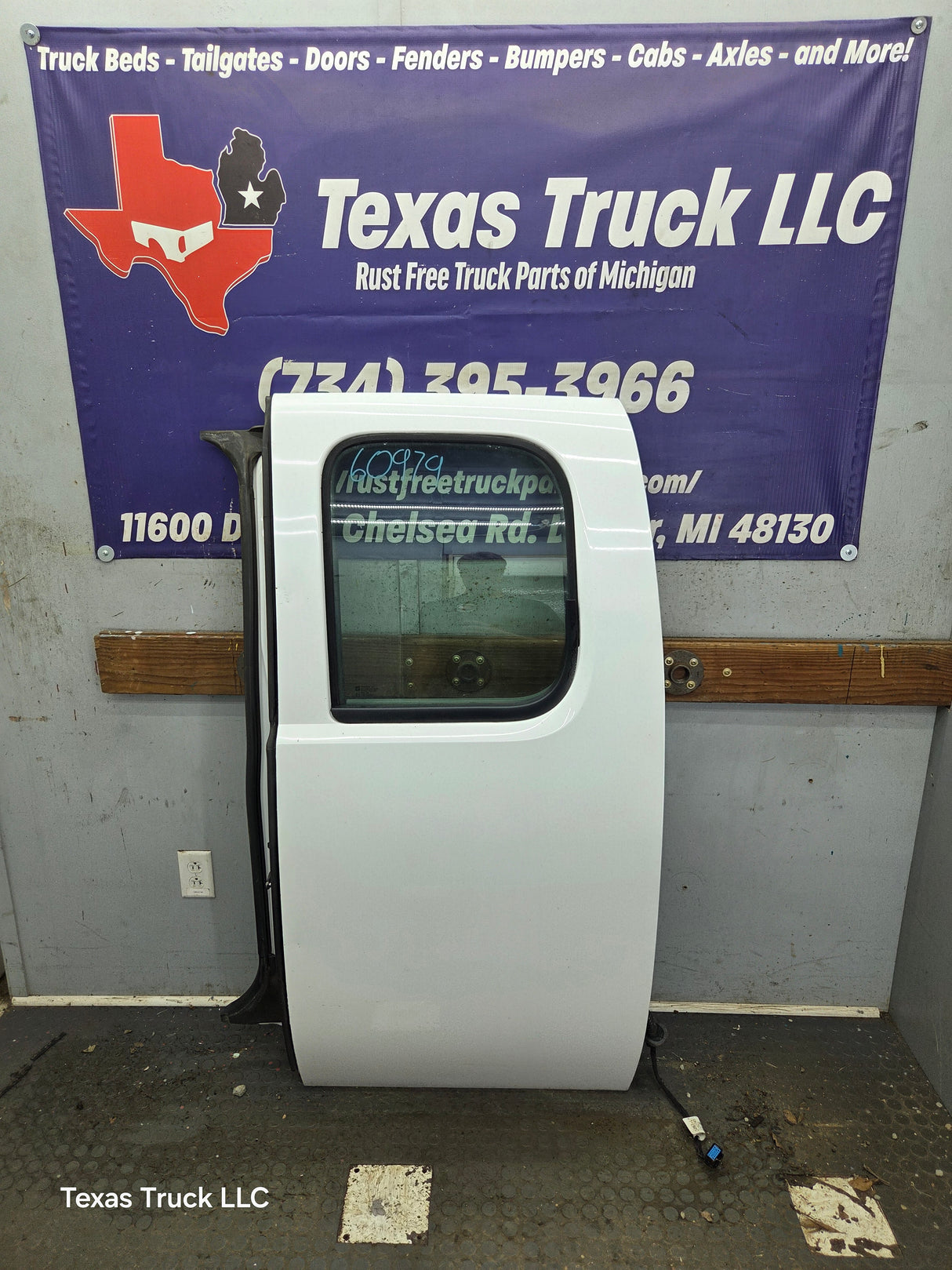 2007-2013 Chevrolet Silverado / GMC Sierra 1500 2500 3500 HD Driver Side Extended Cab LH Rear Door