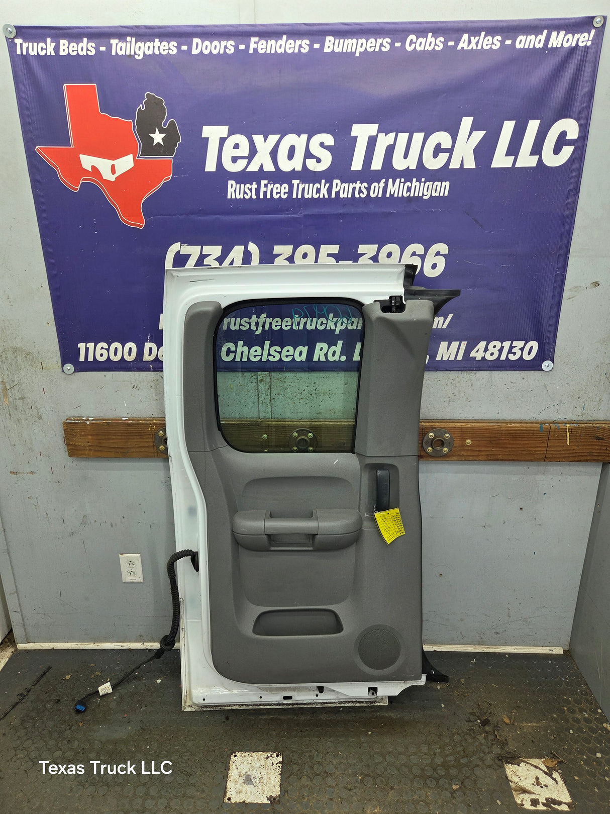 2007-2013 Chevrolet Silverado / GMC Sierra 1500 2500 3500 HD Driver Side Extended Cab LH Rear Door