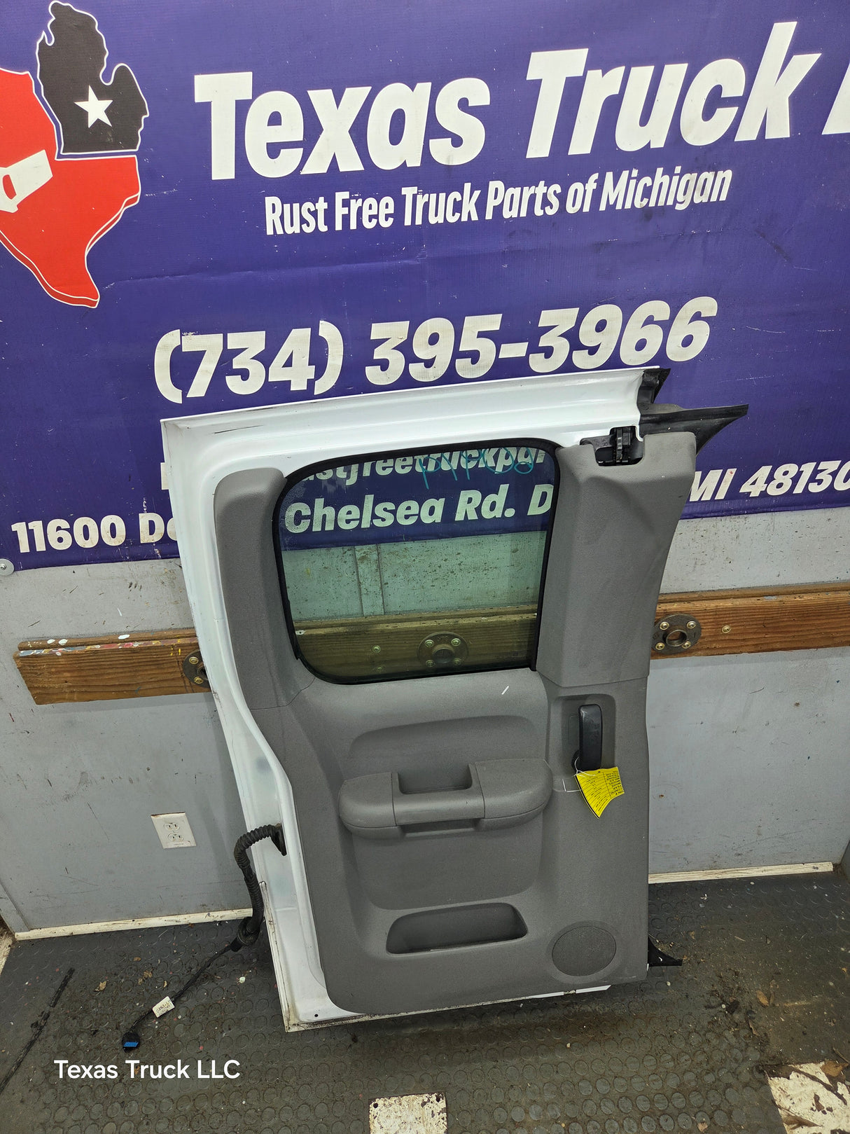 2007-2013 Chevrolet Silverado / GMC Sierra 1500 2500 3500 HD Driver Side Extended Cab LH Rear Door