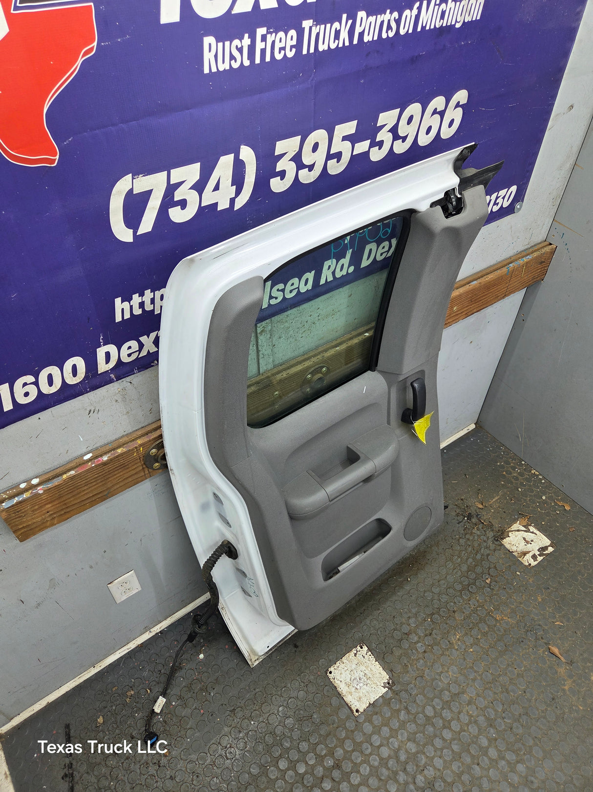 2007-2013 Chevrolet Silverado / GMC Sierra 1500 2500 3500 HD Driver Side Extended Cab LH Rear Door