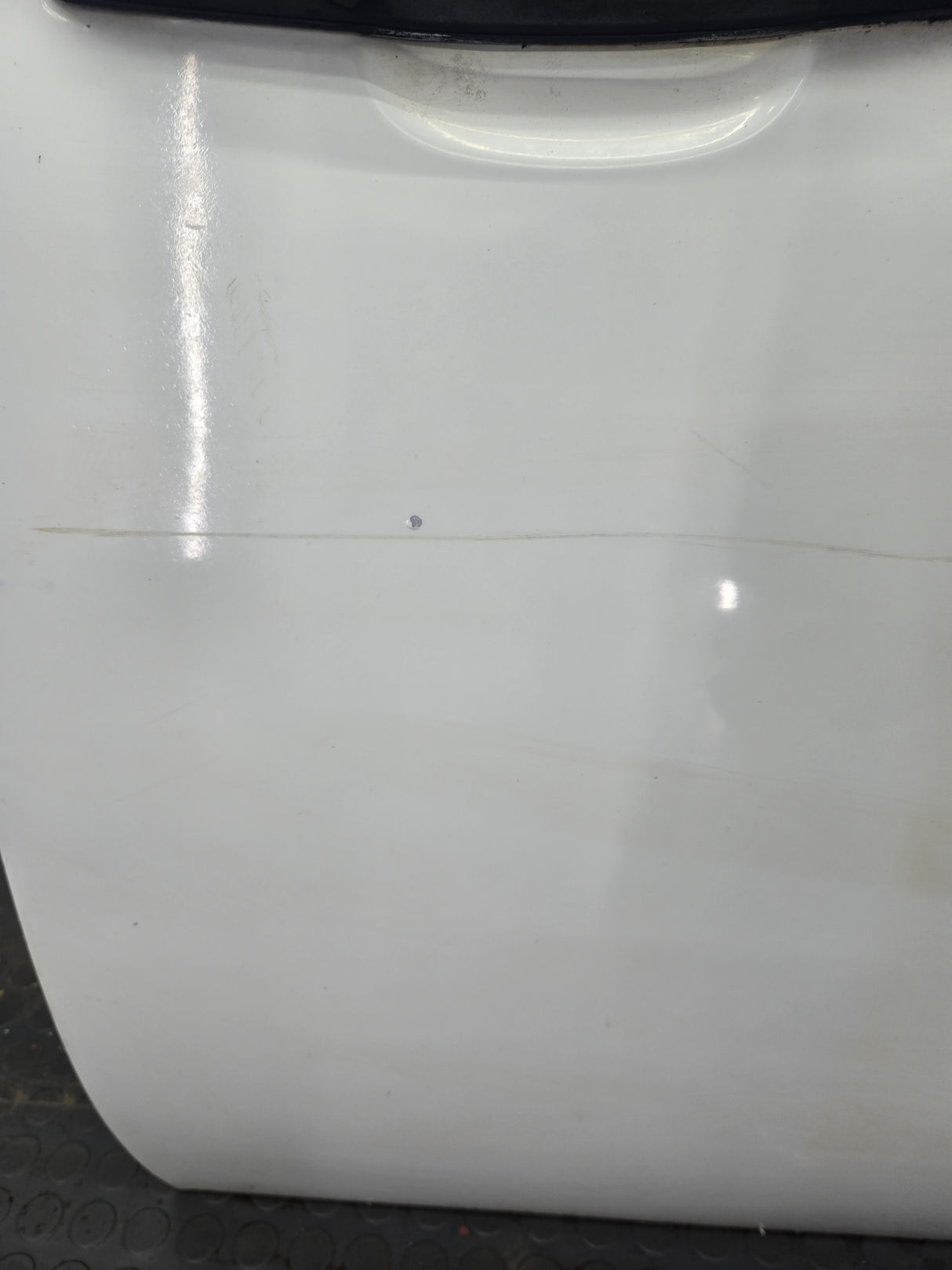 2007-2013 Chevrolet Silverado / GMC Sierra 1500 2500 3500 HD RH Front Passenger Side Door