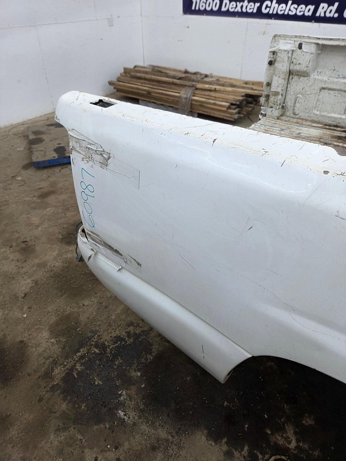 1999-2007 Chevrolet Silverado / GMC Sierra 1500 2500 3500 HD 8' Long Bed Truck Bed
