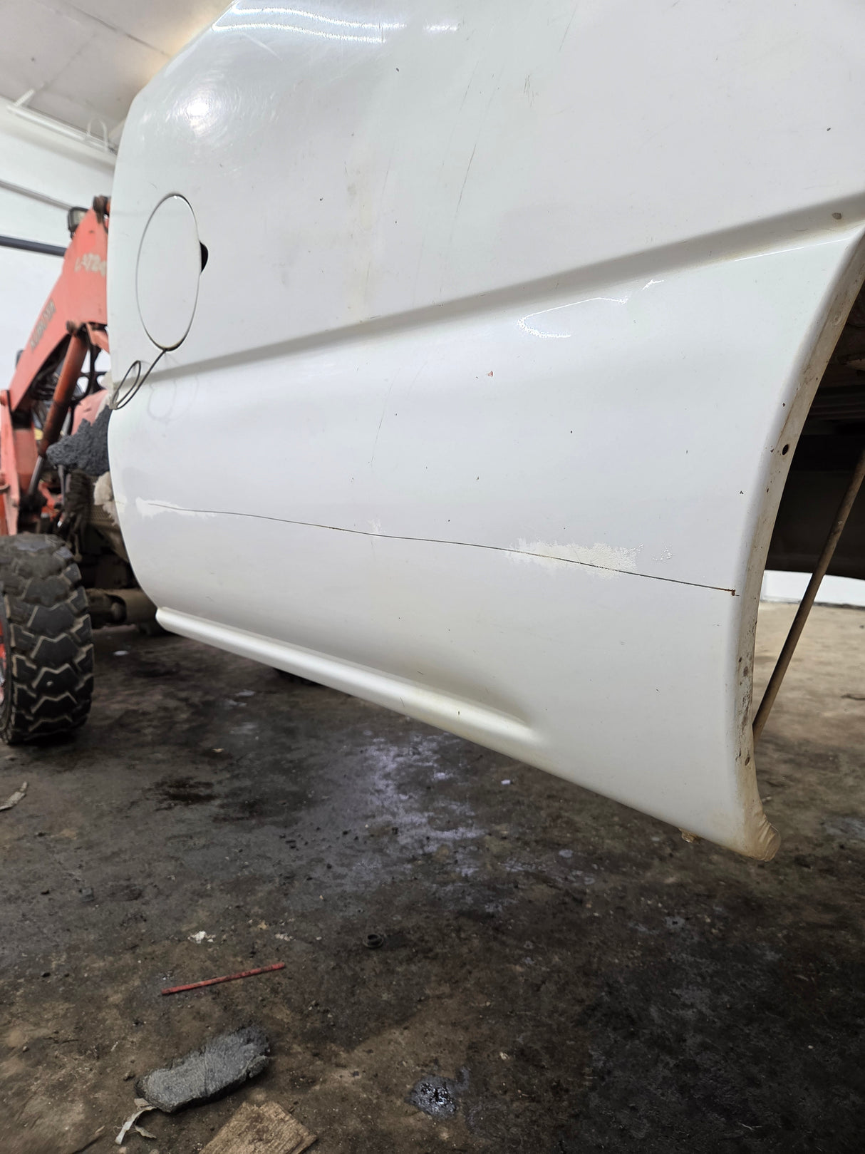 1999-2007 Chevrolet Silverado / GMC Sierra 1500 2500 3500 HD 8' Long Bed Truck Bed