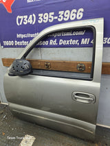 1999-2006 Chevrolet Silverado / GMC Sierra 1500 2500 3500 HD Front Driver Side Door LH