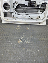 1999-2006 Chevrolet Silverado / GMC Sierra 1500 2500 3500 HD Front Passenger side Door RH