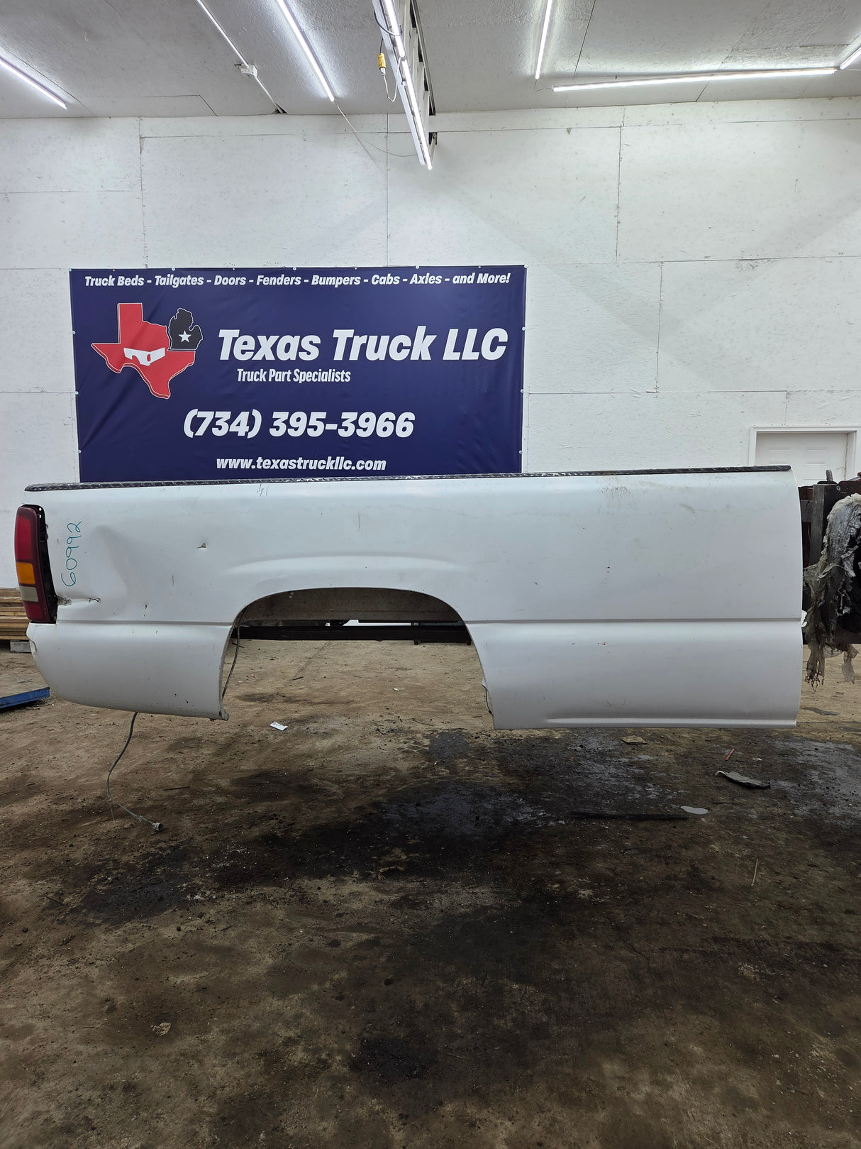 1999-2007 Chevrolet Silverado / GMC Sierra 1500 2500 3500 HD 8' Long Bed Truck Bed