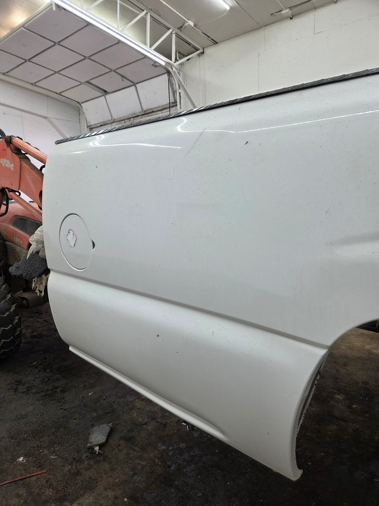 1999-2007 Chevrolet Silverado / GMC Sierra 1500 2500 3500 HD 8' Long Bed Truck Bed
