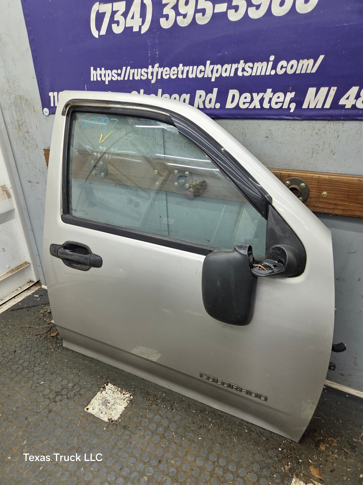 2004-2012 Chevrolet Colorado / GMC Canyon Passenger Side Crew Cab Door RH
