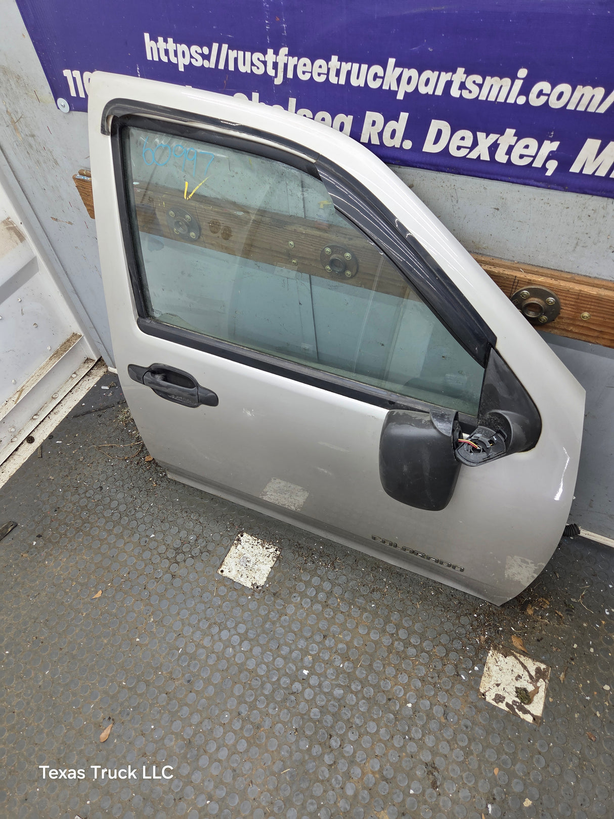 2004-2012 Chevrolet Colorado / GMC Canyon Passenger Side Crew Cab Door RH