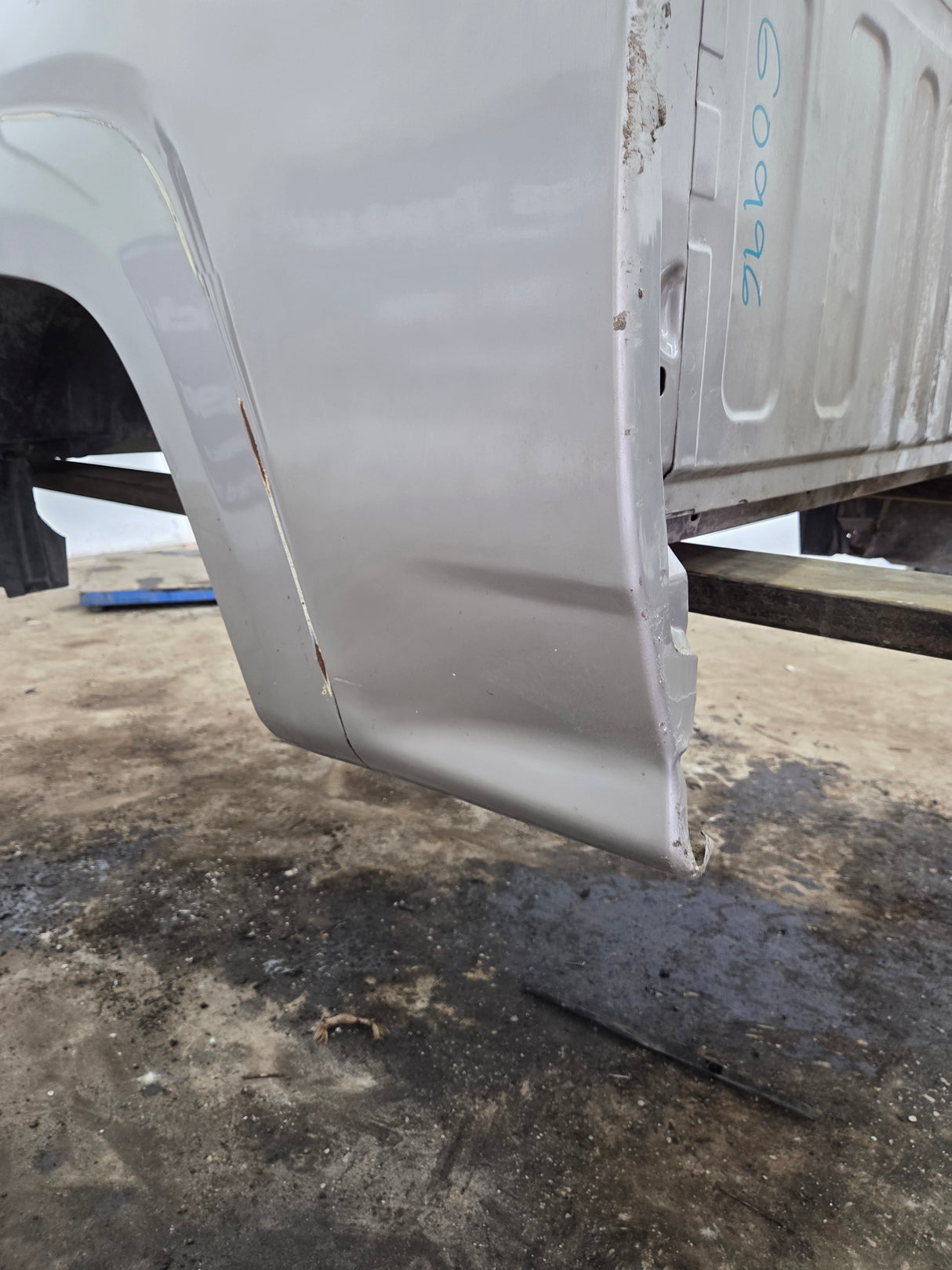 2004-2012 Chevrolet Colorado / GMC Canyon Short / Mid Size Truck Bed 73"