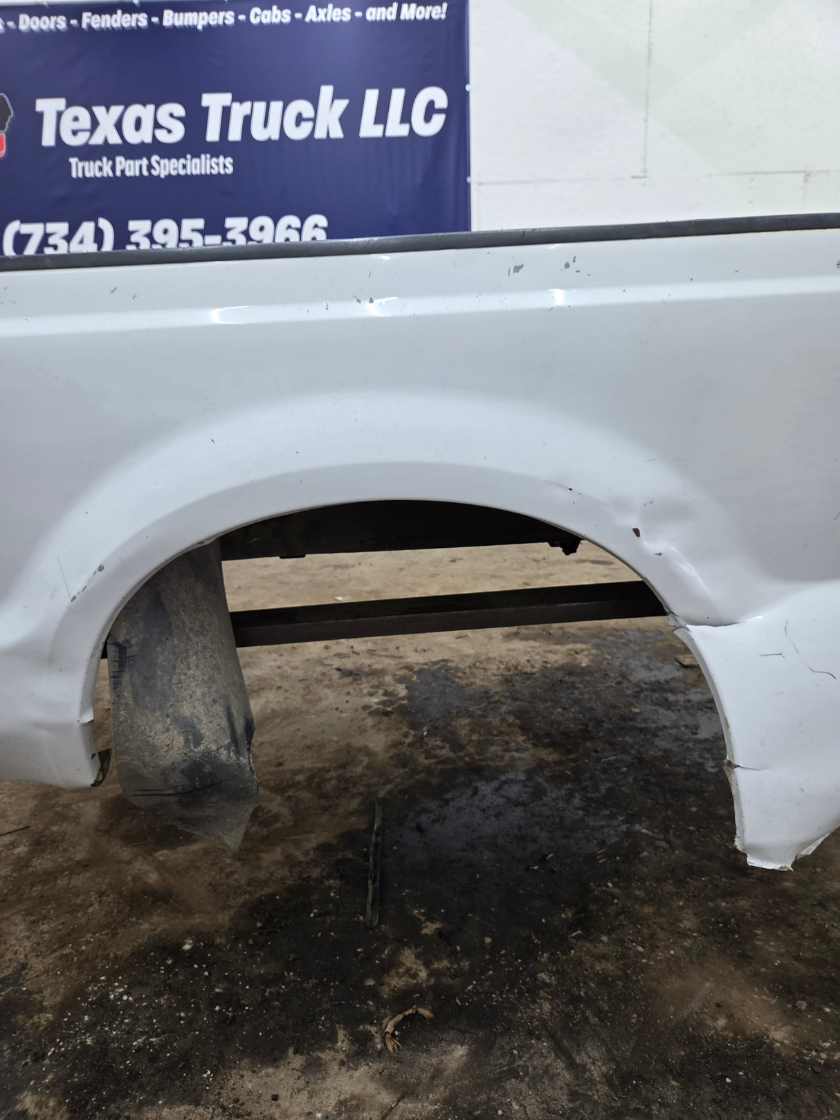 1999-2010 Ford Super Duty F250 F350 6' 9" Short Truck Bed