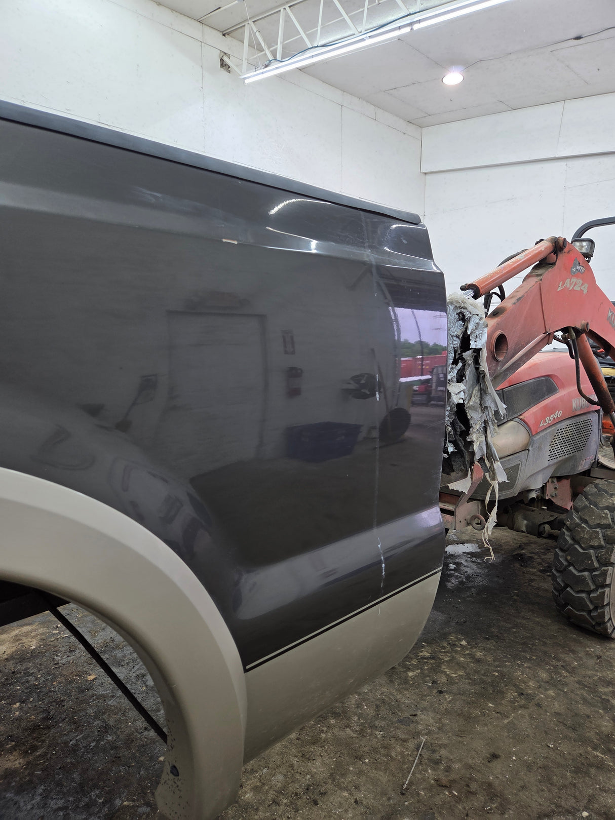 1999-2010 Ford Super Duty F250 F350 6' 9" Short Truck Bed