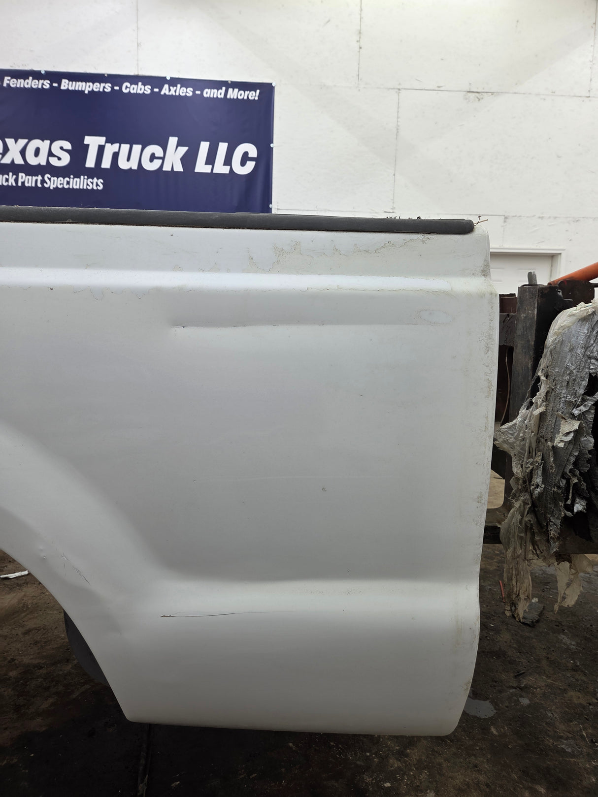 1999-2010 Ford Super Duty F250 F350 6' 9" Short Truck Bed