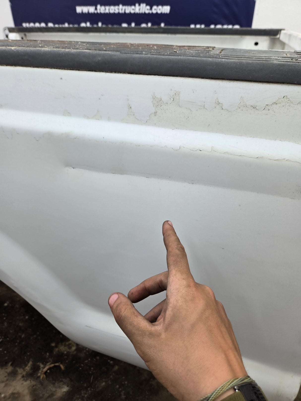 1999-2010 Ford Super Duty F250 F350 6' 9" Short Truck Bed