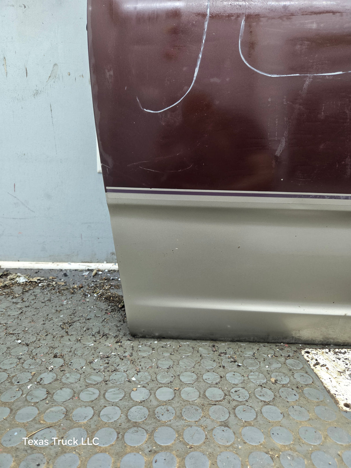 1997-2003 Ford F150 Crew Cab Driver Side LH Front Door