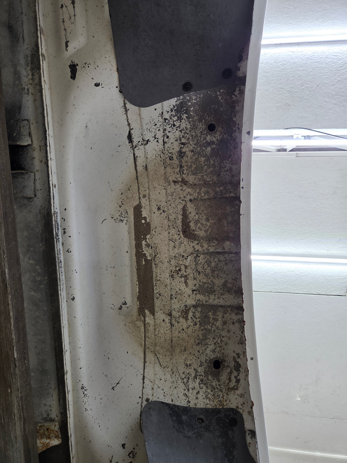 1999-2010 Ford Super Duty F250 F350 6' 9" Short Truck Bed