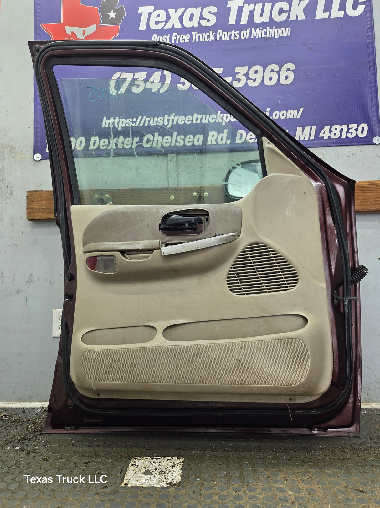 1997-2003 Ford F150 Crew Cab Driver Side LH Front Door