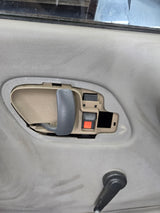 1988-2000 Chevrolet Silverado Suburban GMC Sierra LH Front Driver Side Door