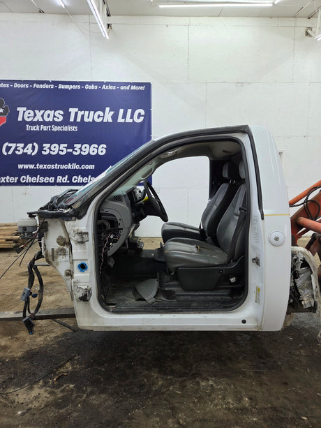 2007-2013 Chevrolet Silverado / GMC Sierra 1500 2500 3500 HD Regular Cab