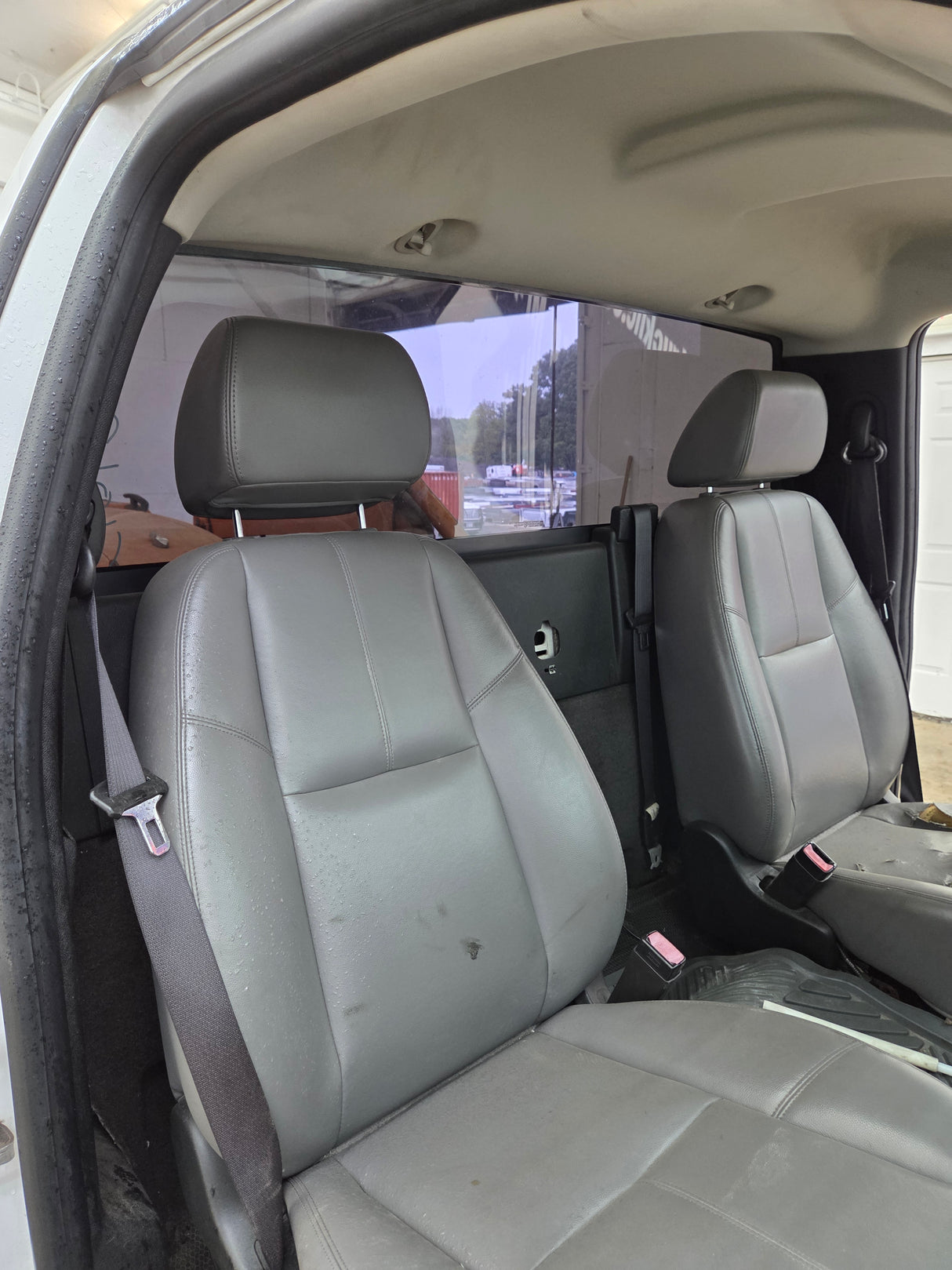 2007-2013 Chevrolet Silverado / GMC Sierra 1500 2500 3500 HD Regular Cab