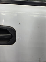 1999-2006 Chevrolet Silverado / GMC Sierra 1500 2500 3500 HD Front Passenger side Door RH