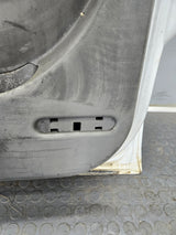 1999-2006 Chevrolet Silverado / GMC Sierra 1500 2500 3500 HD Front Passenger side Door RH